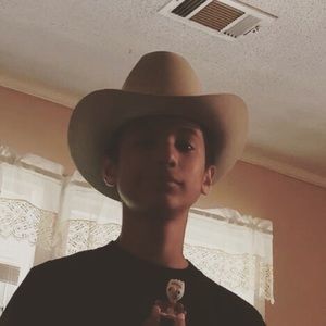 Meet your Posher, Antonio